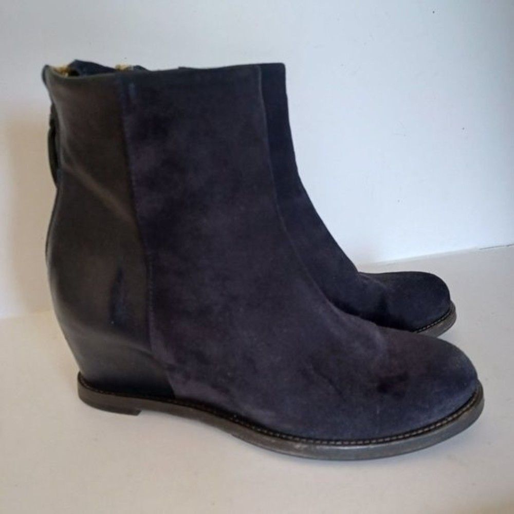 Buttero 7.5 Ankle Boots Lagenlook‎ Minimalist Black Suede Leather Hidden Wedge